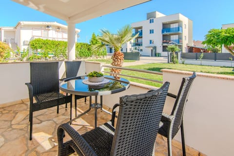Apartments Juracak Josip i Mira - Unit 377409-13