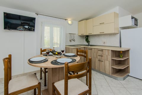 Apartments Juracak Josip i Mira - Unit 377414-13