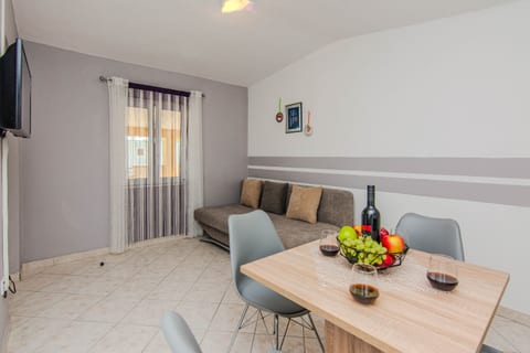 Apartments Juracak Josip i Mira - Unit 377416-13