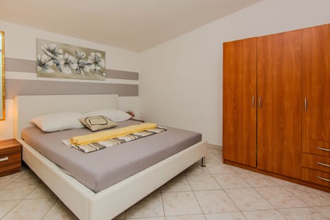 Apartments Juracak Josip i Mira - Unit 377416-13