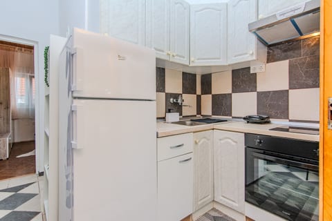 Apartment Pisacic - Unit 377404-13