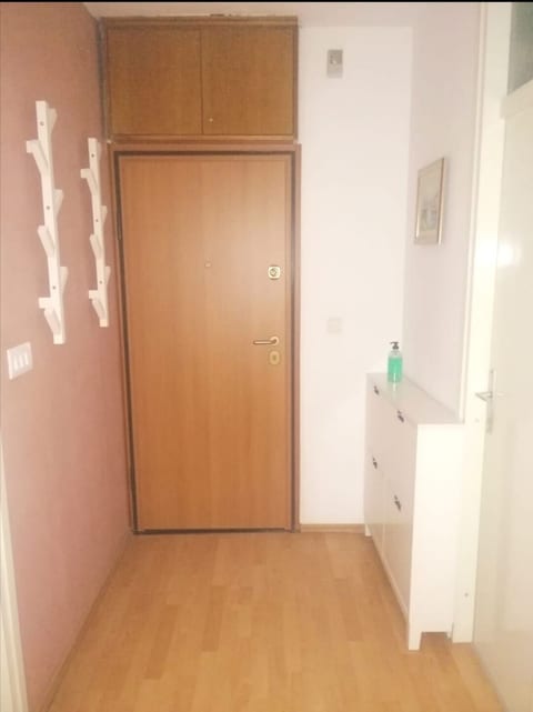 Apartment Mario - Unit 377395-13