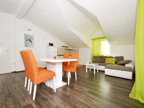 Apartments Leona - Unit 208769-5