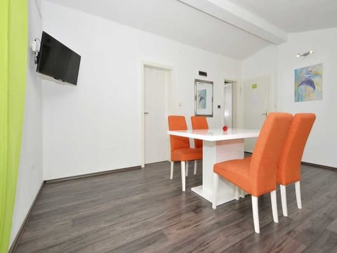 Apartments Leona - Unit 208769-5