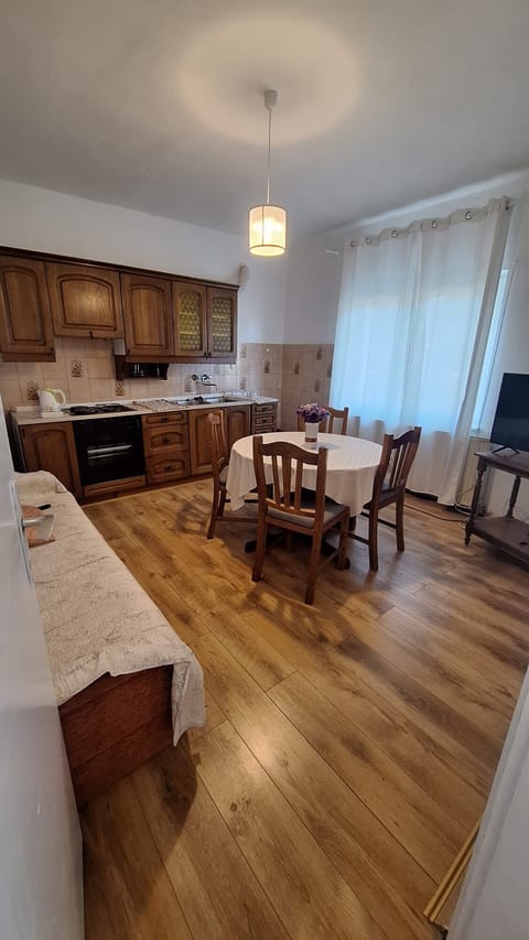 Apartments and Rooms Bepina - Unit 377052-13