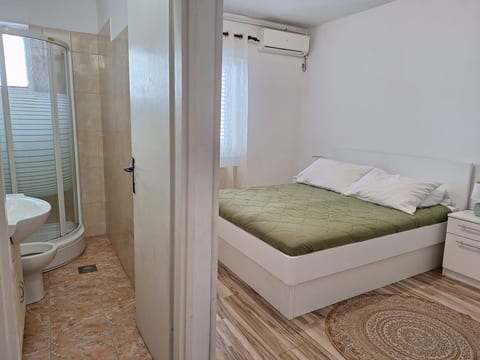 Apartments and Rooms Bepina - Unit 377052-13