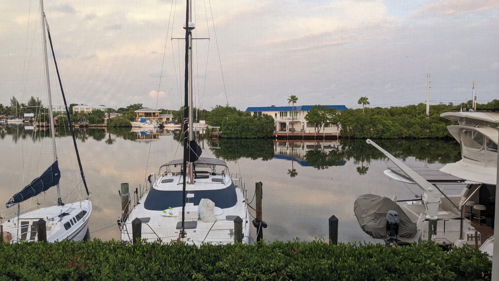 marathon-gulfside-lake-view-home-bring-your-boats/