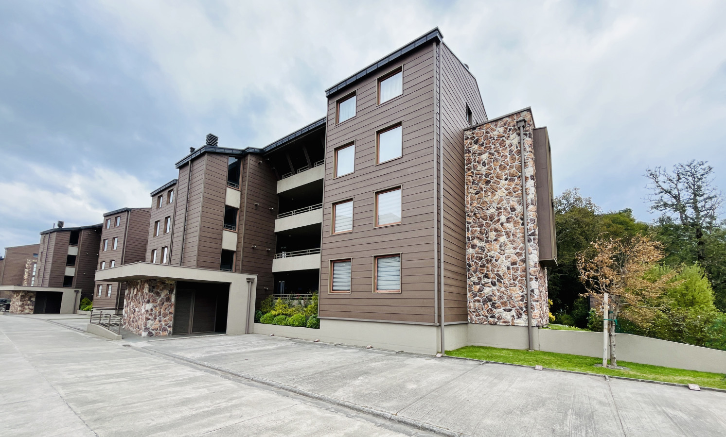 buho-or-modern-nature-retreat-pucon/