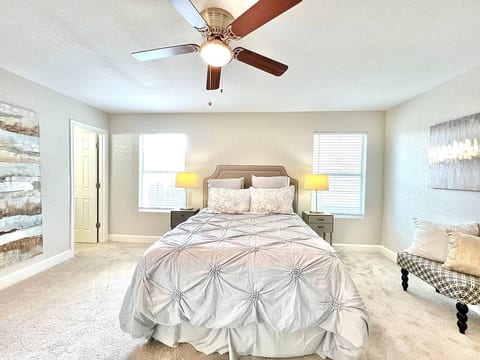This bright and airy bedroom is the perfect escape with ample sunlight and a calming vibe

#SATx #Airbnb #Cozy #Bedroom #Bathroom #Staycation #LivingRoom