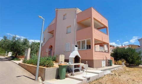Apartments Pajo Plus - Unit 377715-13