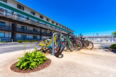 127th Bayside |pool-short walk 2 beach-By Park!