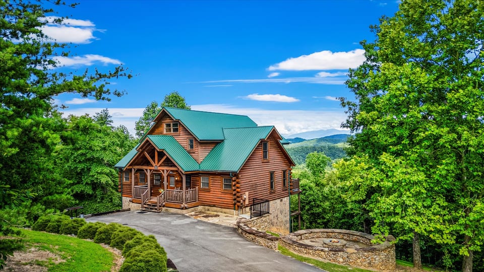 Starry Mountain Moonlite - Sevierville