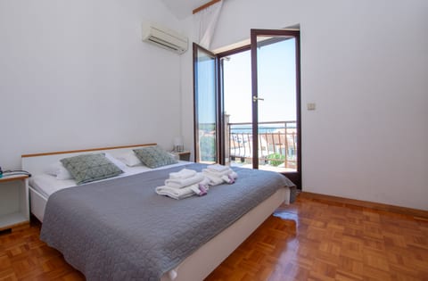 Apartments Dalmatino - Unit 377693-13