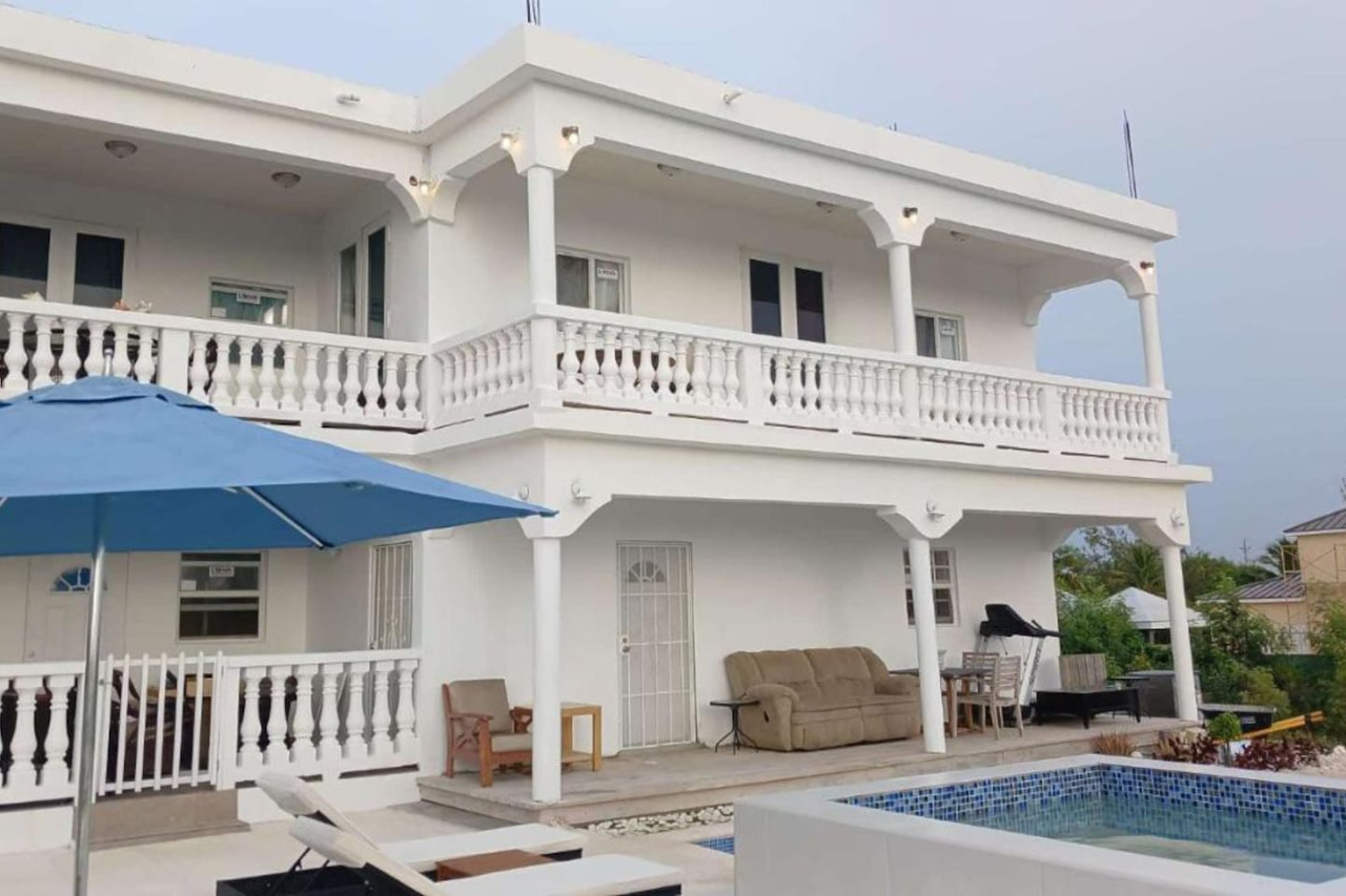 (Turks and Caicos)New (Entire  Villa) with sea view
