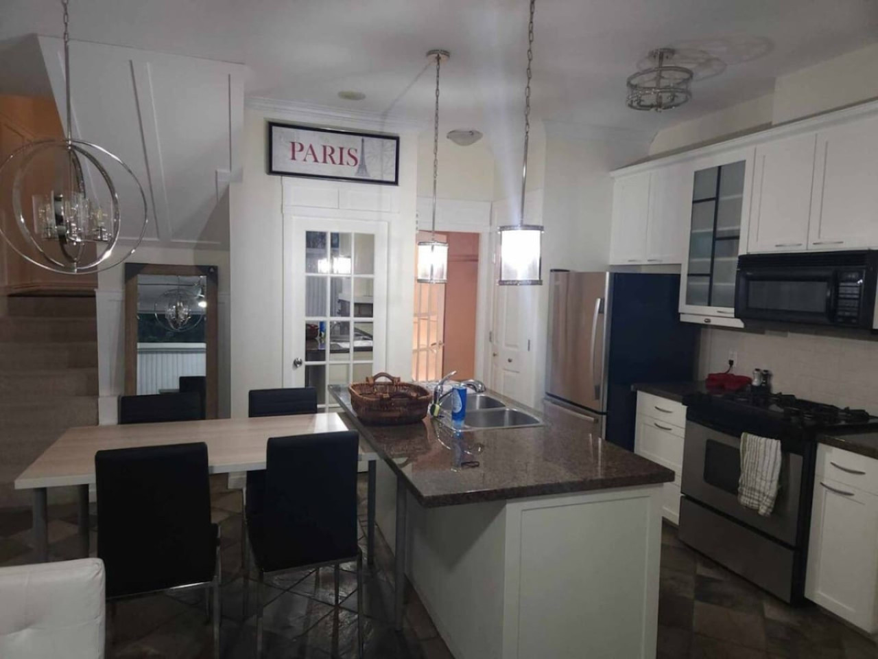 corporate-2br-townhouse-in-city-center/