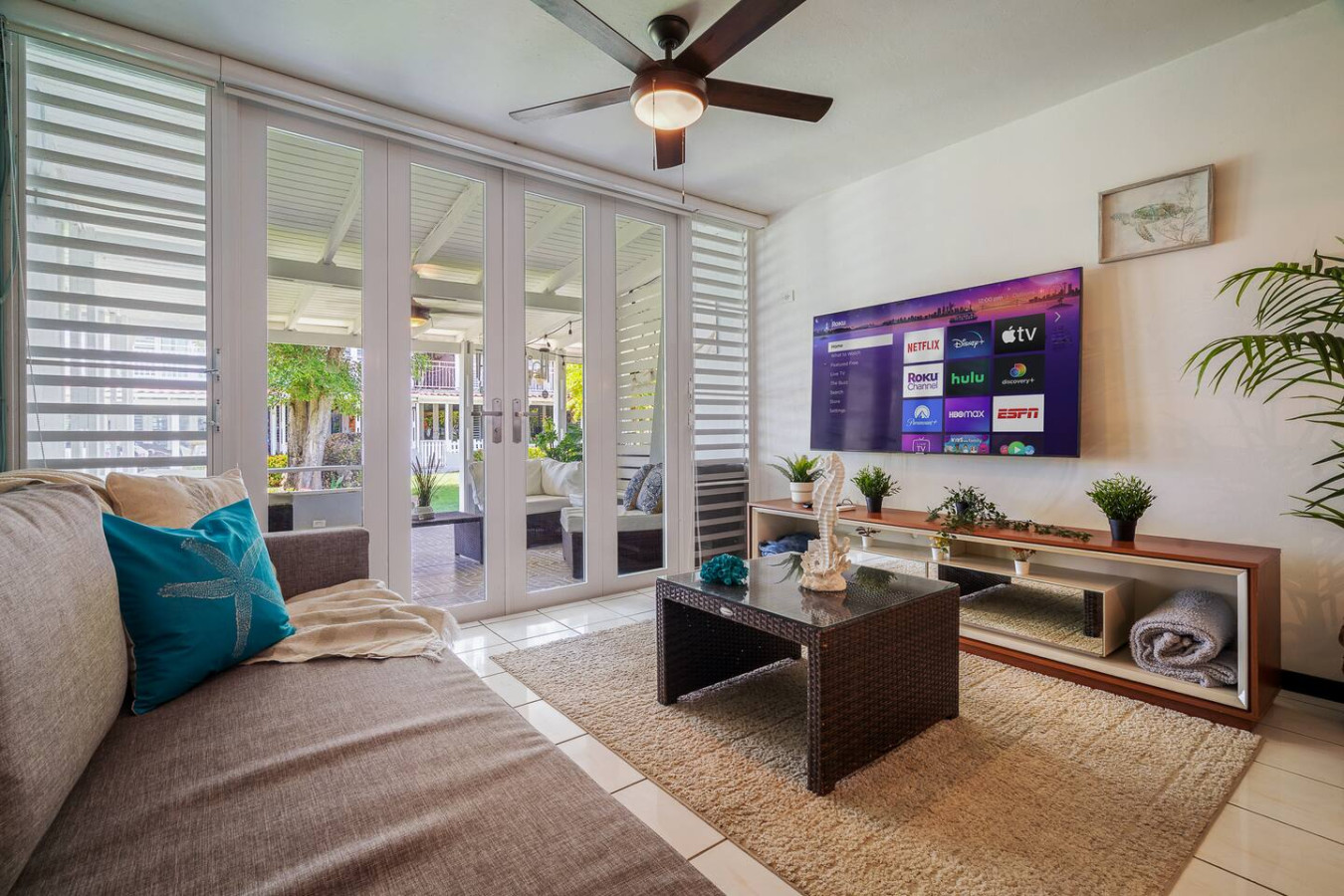 beach-villa-dorado-del-mar/