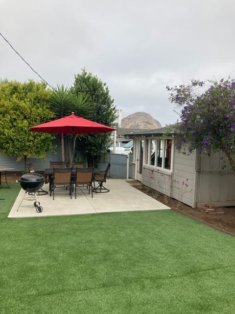 Private back yard with charcoal BBQ and beautiful views of Morro Rock.