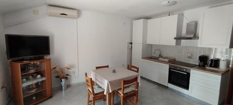 Apartment Ivanka - Unit 371168-13