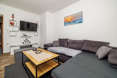 Apartments Tajči - Unit 52963-61