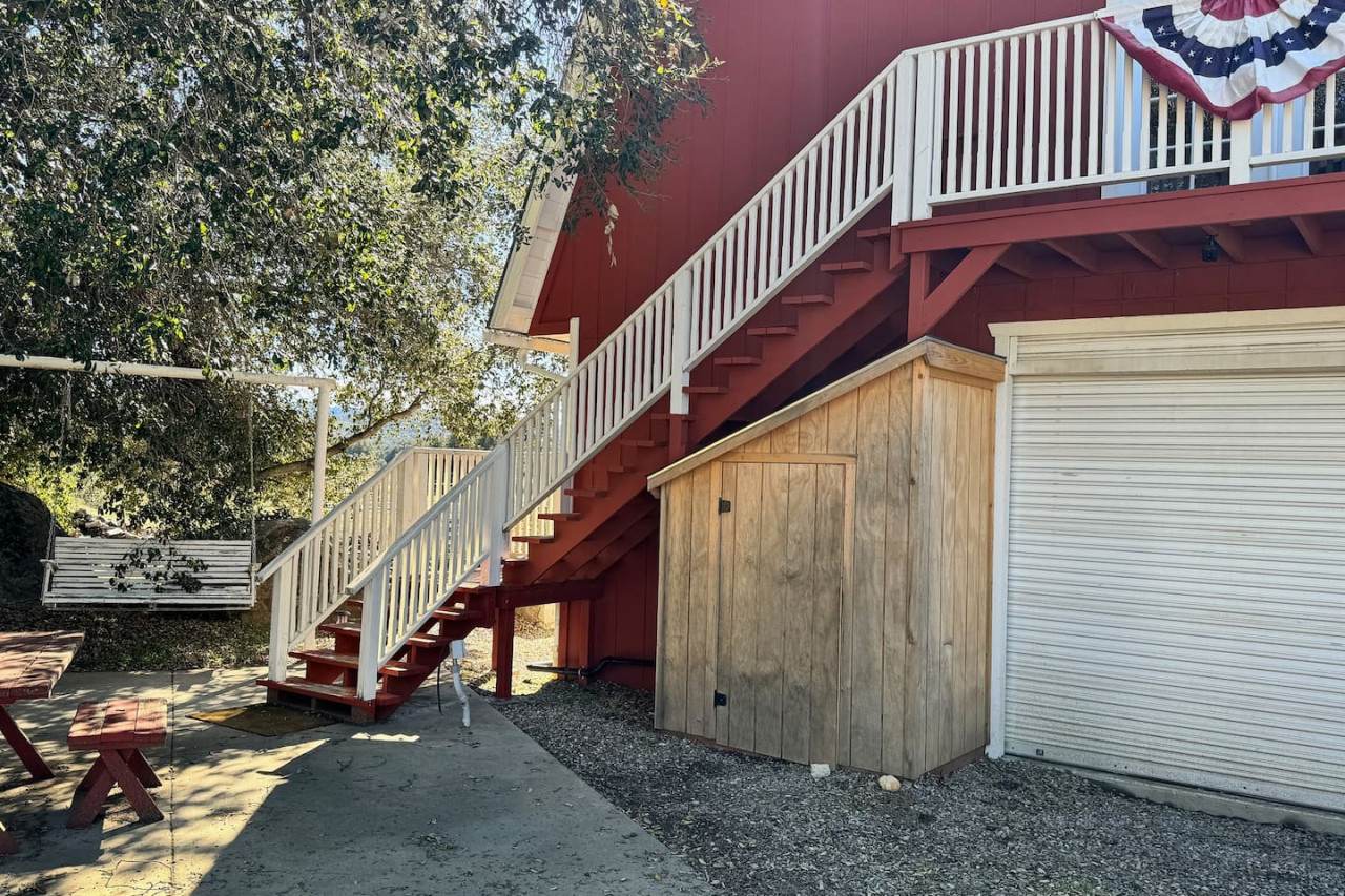 julian-barn-partment/