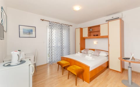 Apartments Katica - Unit 48999-61