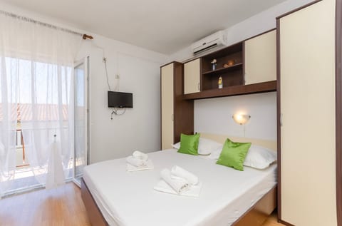 Apartments Katica - Unit 49000-61