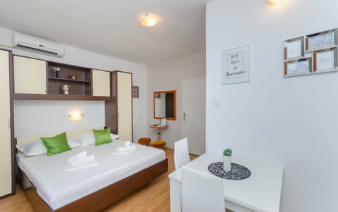 Apartments Katica - Unit 49000-61