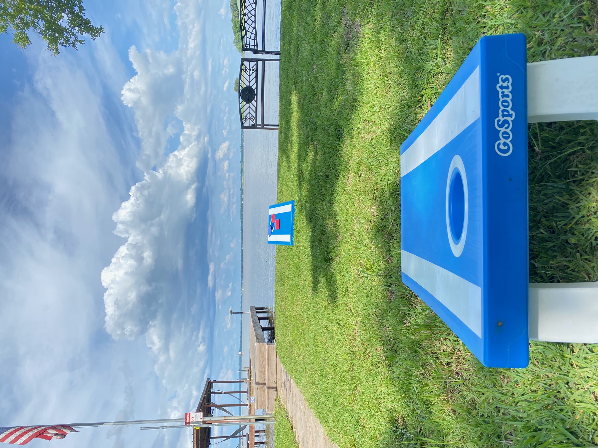 waterfront-cottage-w-hot-tub!/