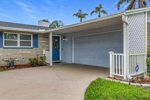 Pool home in Seminole Florida
