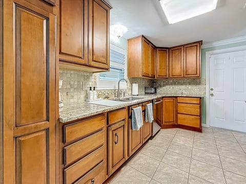 Pool home in Seminole Florida