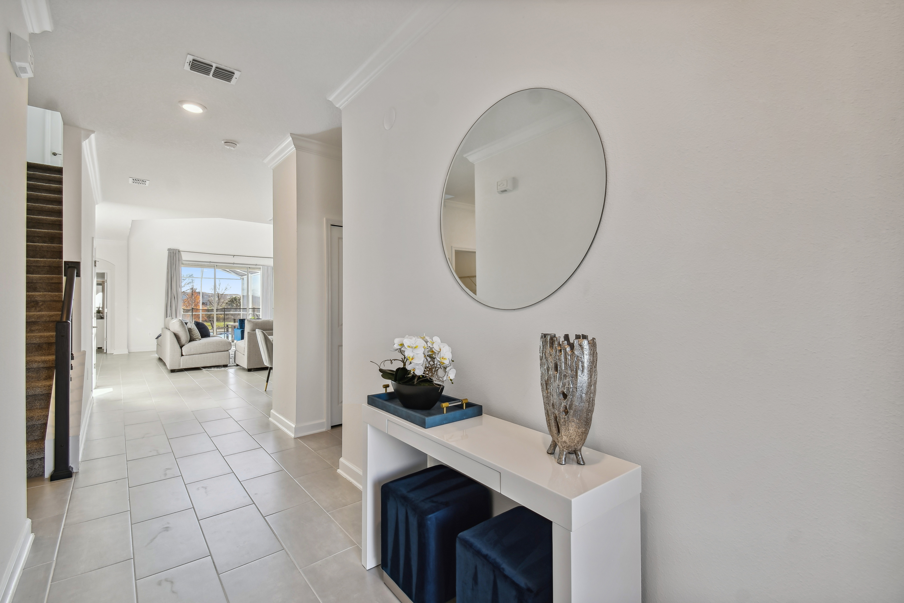 cg8920-modern-house-odisney-area-wlake-viewpvtpoolspa/