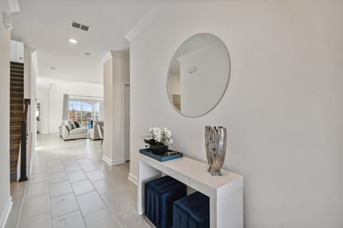 CG8920-Modern House °o°Disney Area w/☆LAKE VIEW☆PvtPool/SPA