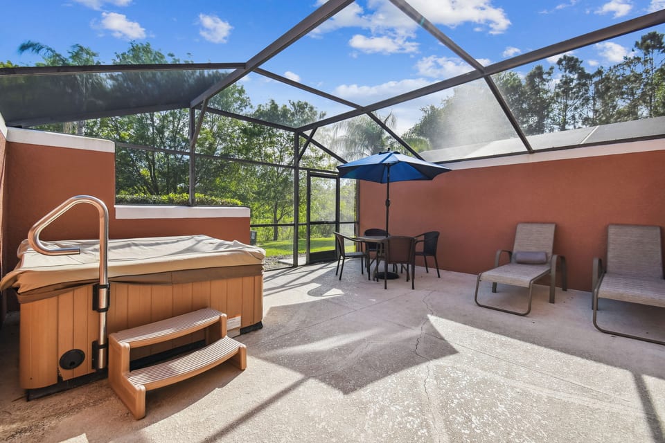 ER3066 - Small&Comfy PVT Jacuzzi DISNEY FIBER INTERNET - Kissimmee