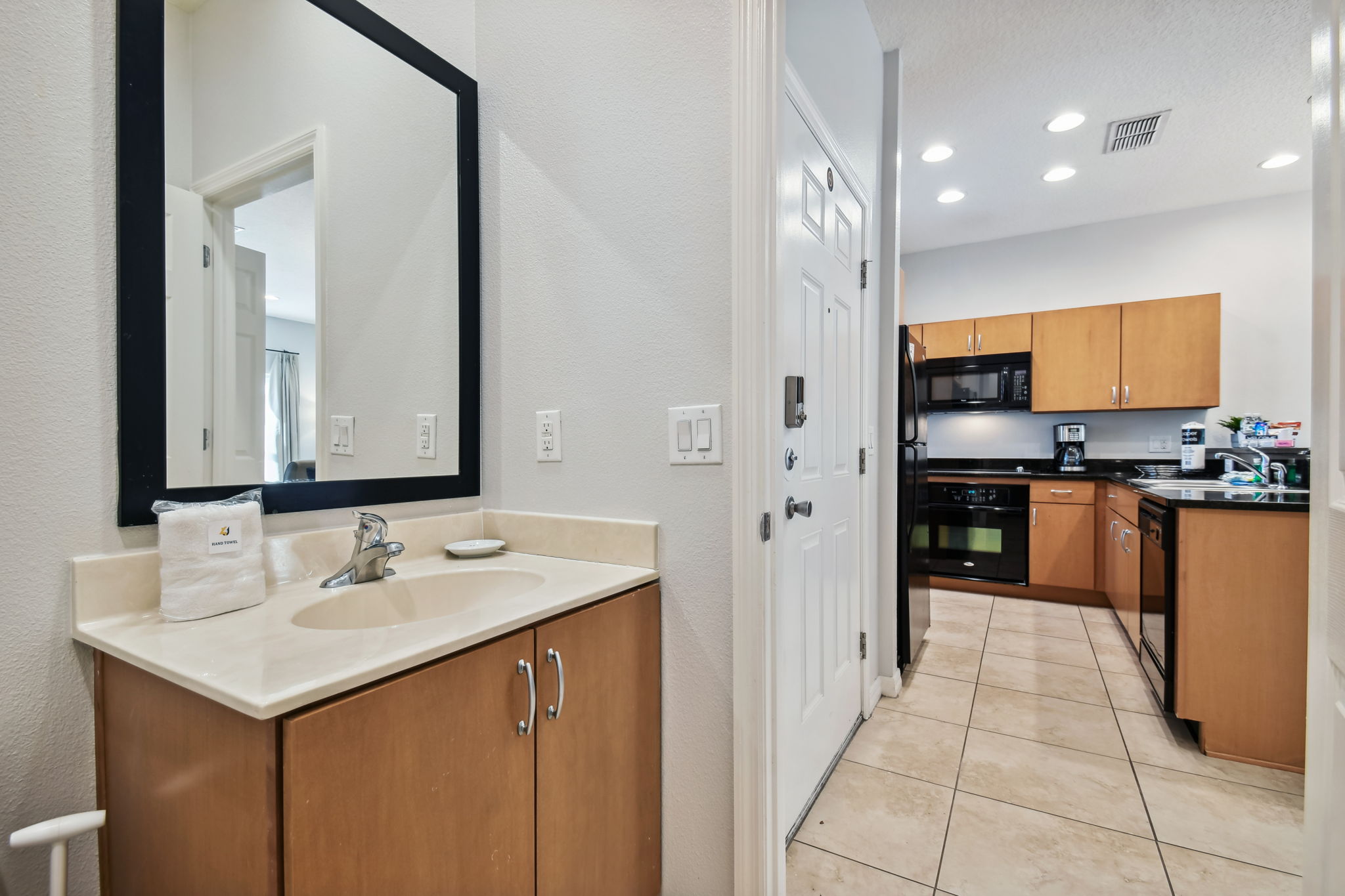 er3066-smallandcomfy-pvt-jacuzzi-disney-fiber-internet/