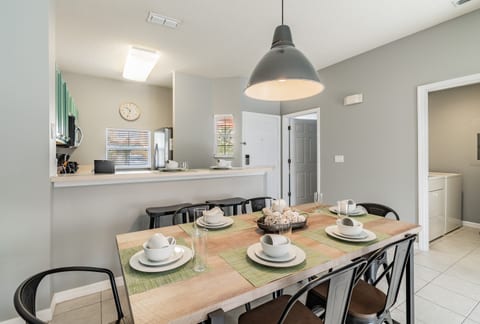 ER8533-Renovated Superb ⭐⭐⭐⭐⭐ PVT Pool Home Near to Disney