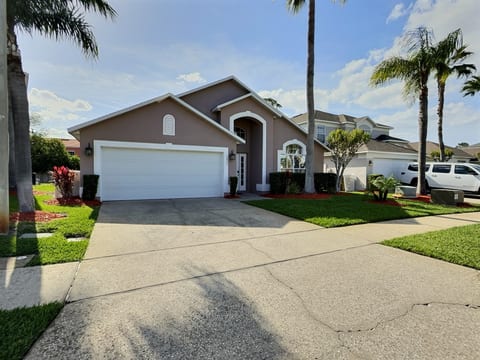 LB1005-Fresh Private Pool House No Carpet-Disney Area