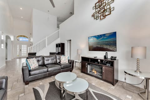 LB4608 - AMAZING Lake View ♥ w/Pool°o°Disney Area♥Lake Berkley