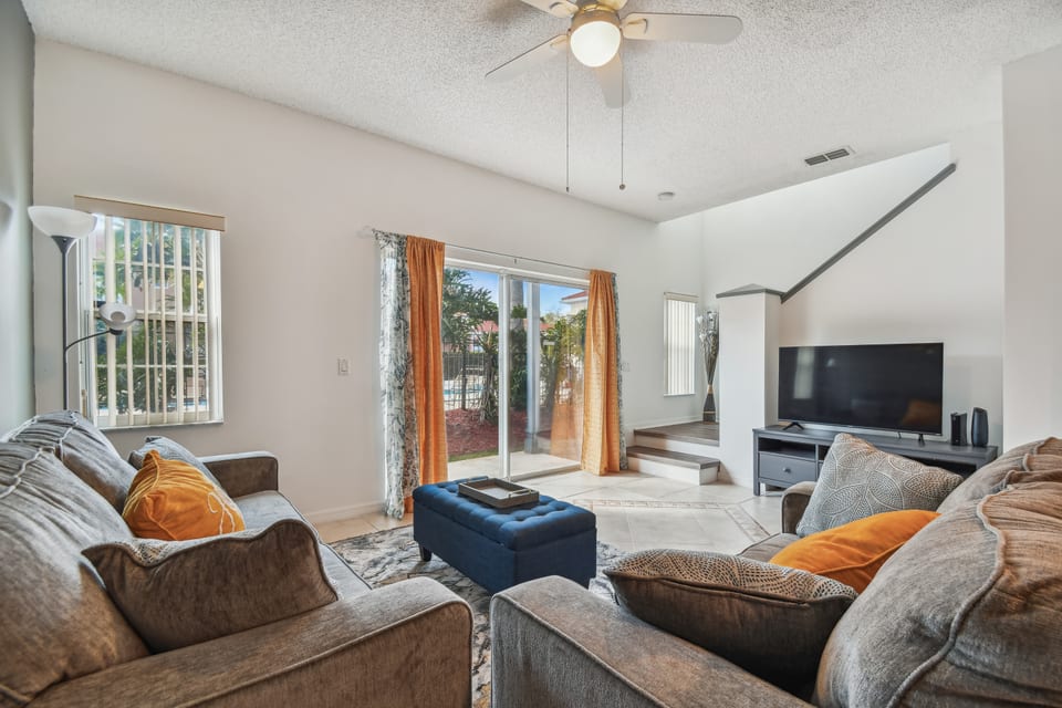 LB977 - Charming Cozy Townhouse °o° Disney Area - Kissimmee