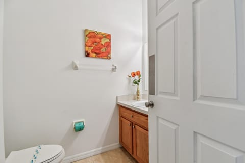 LB977 - ♥Charming♥ Cozy♥ ⭐⭐⭐⭐⭐ Townhouse °o° Disney Area