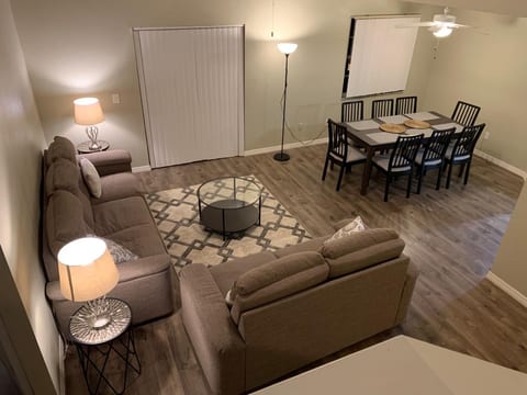 MB4808 - ♥Charming♥ Cozy♥ ⭐⭐⭐⭐⭐House°o° Disney Area