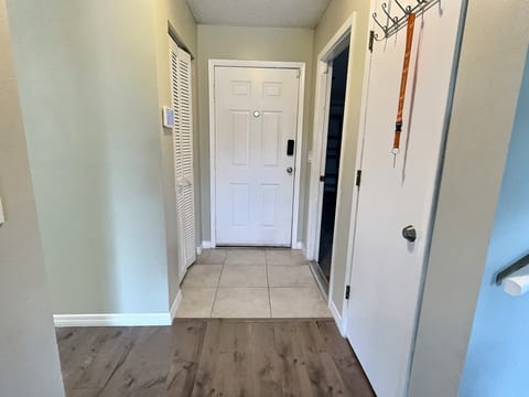 MB4808 - ♥Charming♥ Cozy♥ ⭐⭐⭐⭐⭐House°o° Disney Area