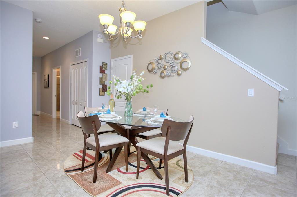 pp8976-colorful-superb-pvt-pool-disney-area/