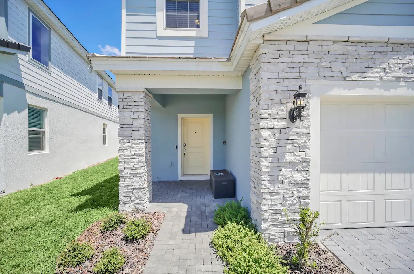 sr7263-lovefresh-private-pool-near-disneylovesolterra-resort/