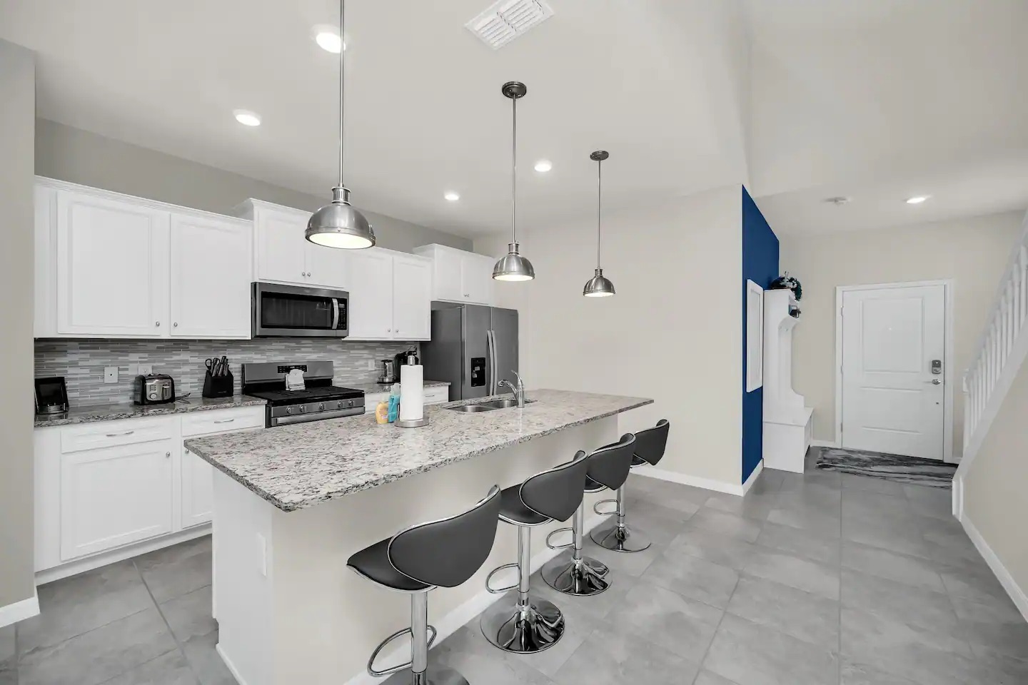 sr7263-lovefresh-private-pool-near-disneylovesolterra-resort/