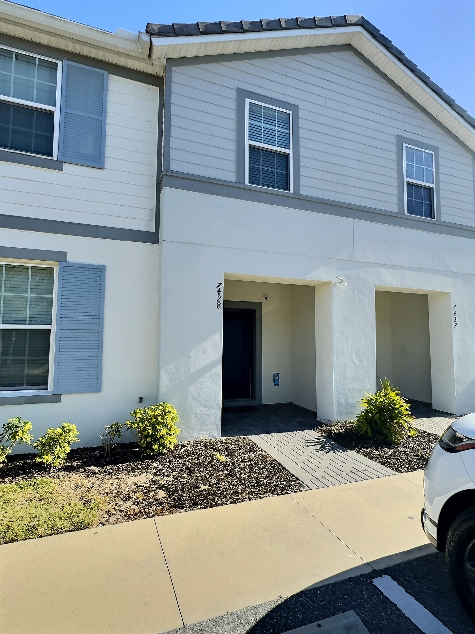 SR7428 - ♥LUXURY BRAND NEW Cozy Pool Townhouse near to Disney♥