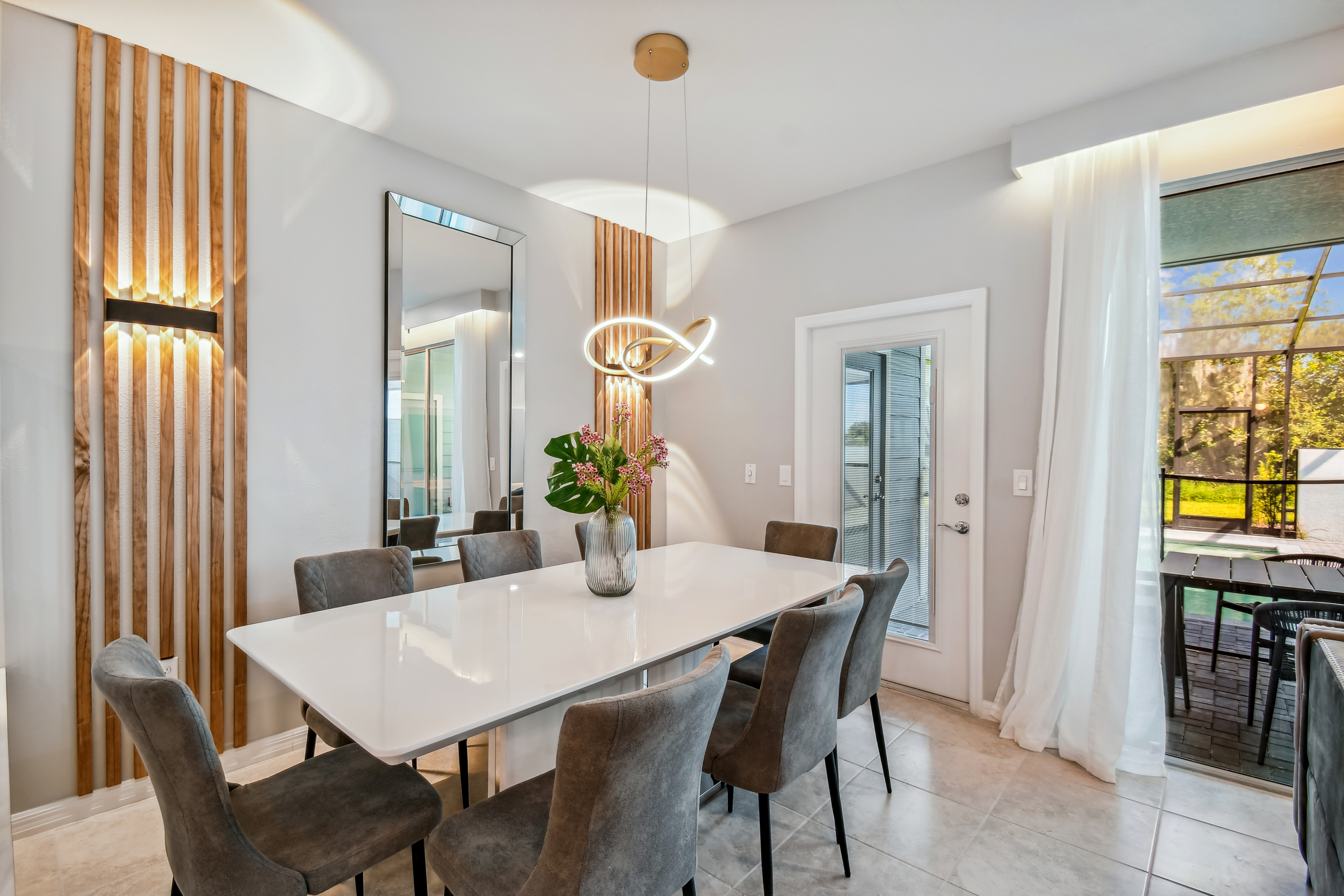 sr7533love-luxury-private-pool-near-disneylovesolterra-resort/