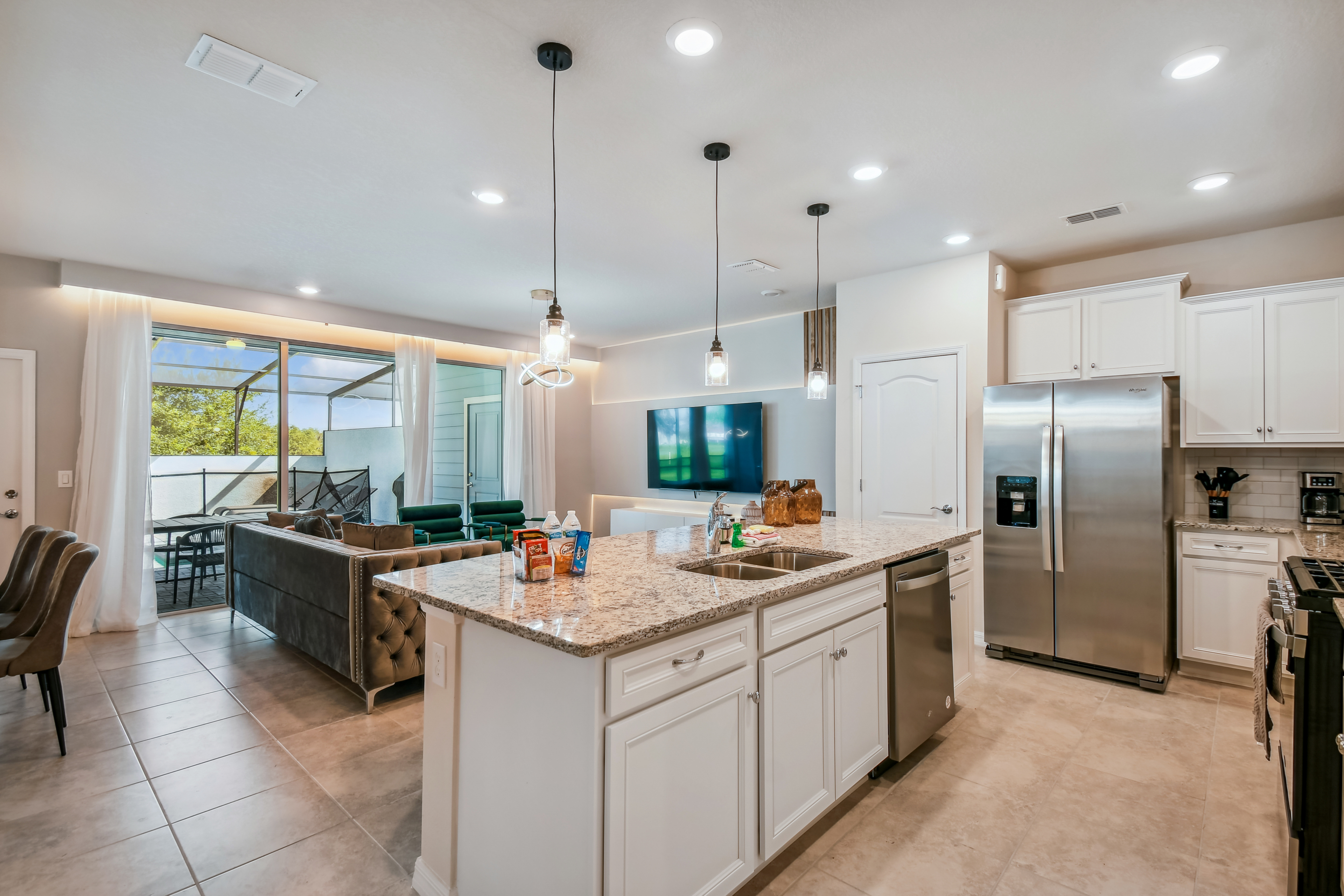 sr7533love-luxury-private-pool-near-disneylovesolterra-resort/