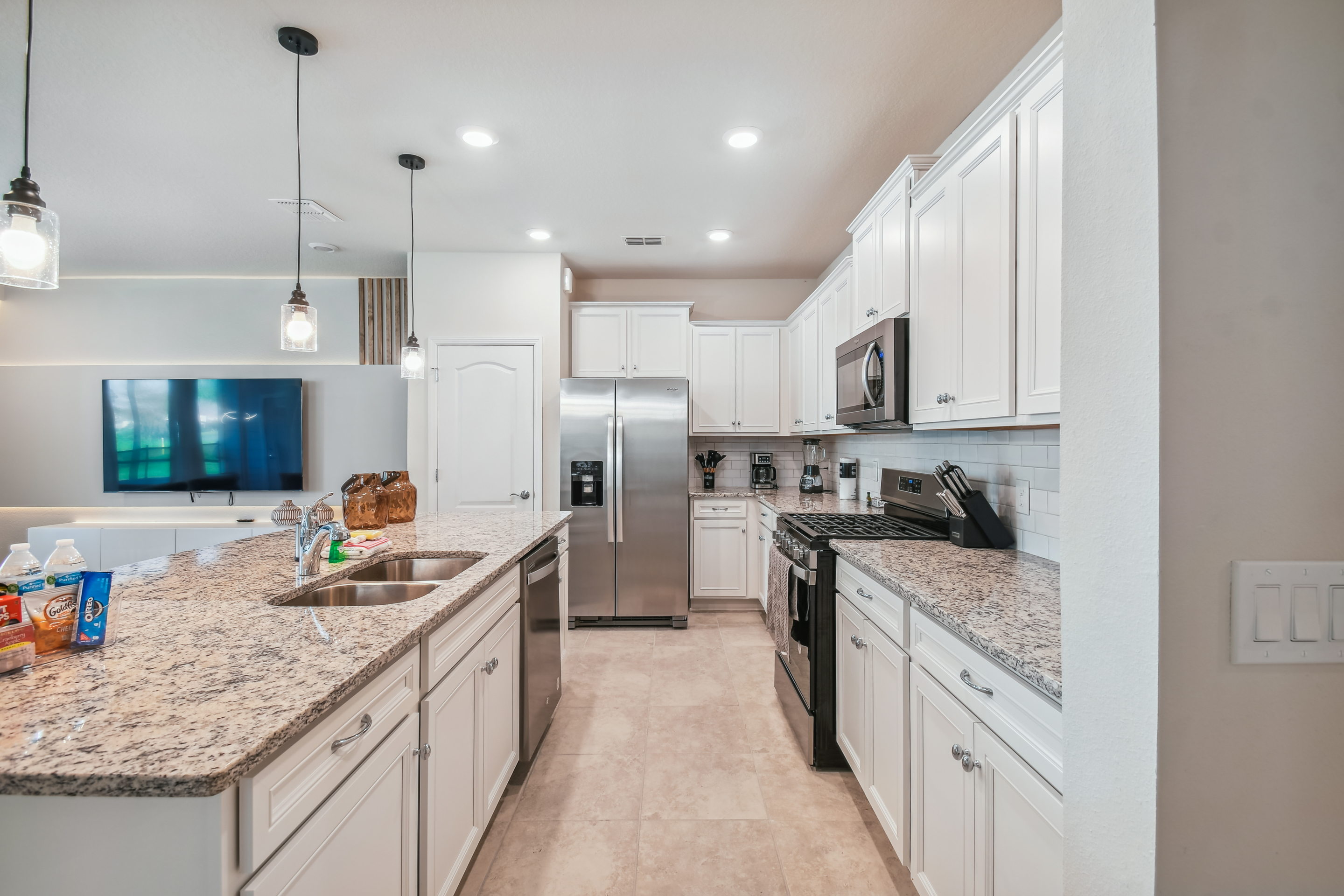sr7533love-luxury-private-pool-near-disneylovesolterra-resort/