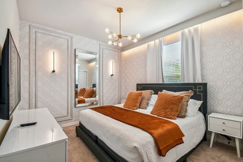 SR7533♥ LUXURY Private Pool near Disney♥Solterra Resort