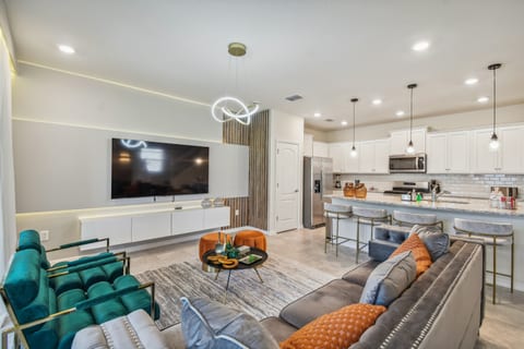 SR7533♥ LUXURY Private Pool near Disney♥Solterra Resort